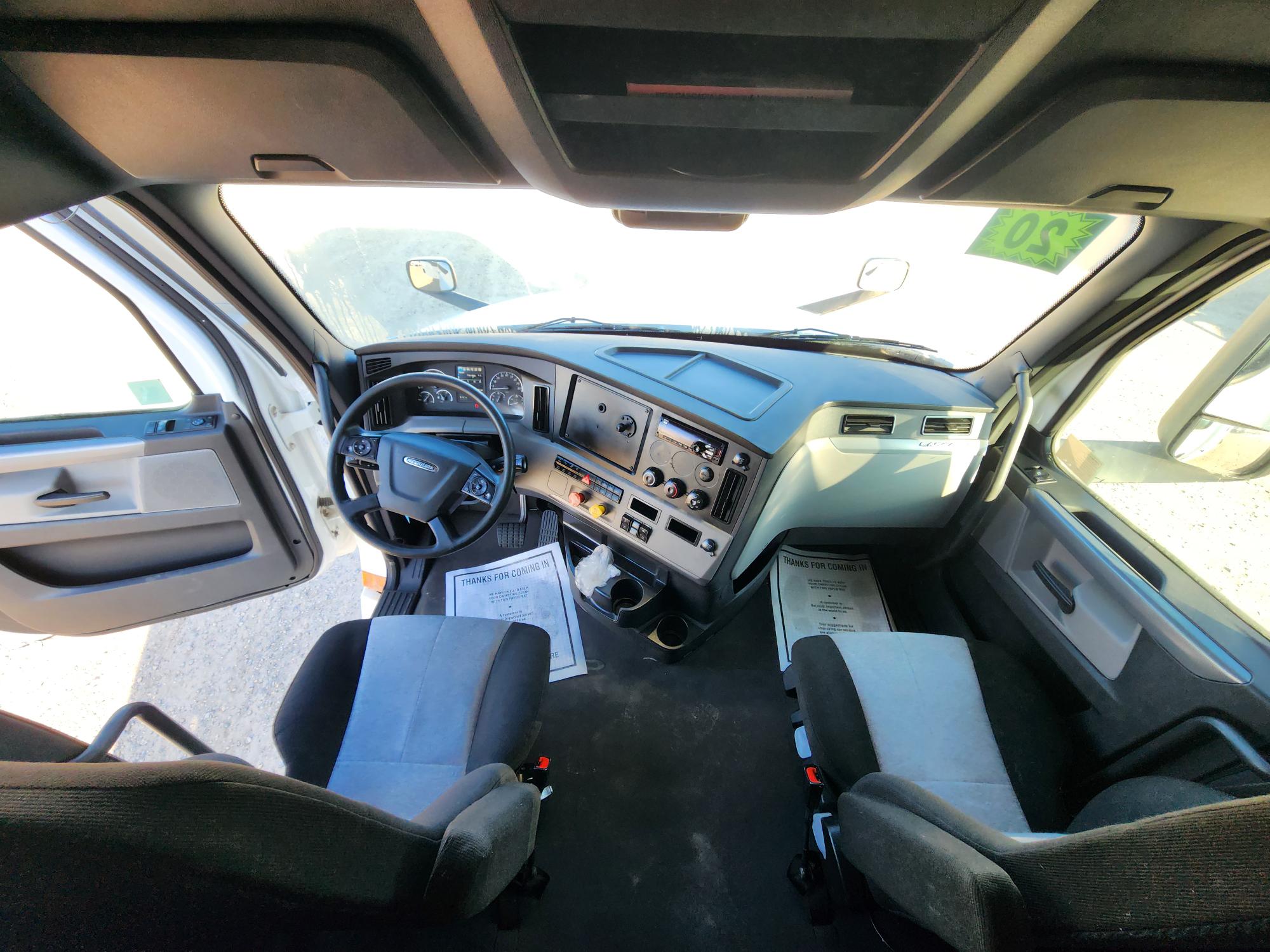 2020 FREIGHTLINER CASCADIA 126SLP - image 19