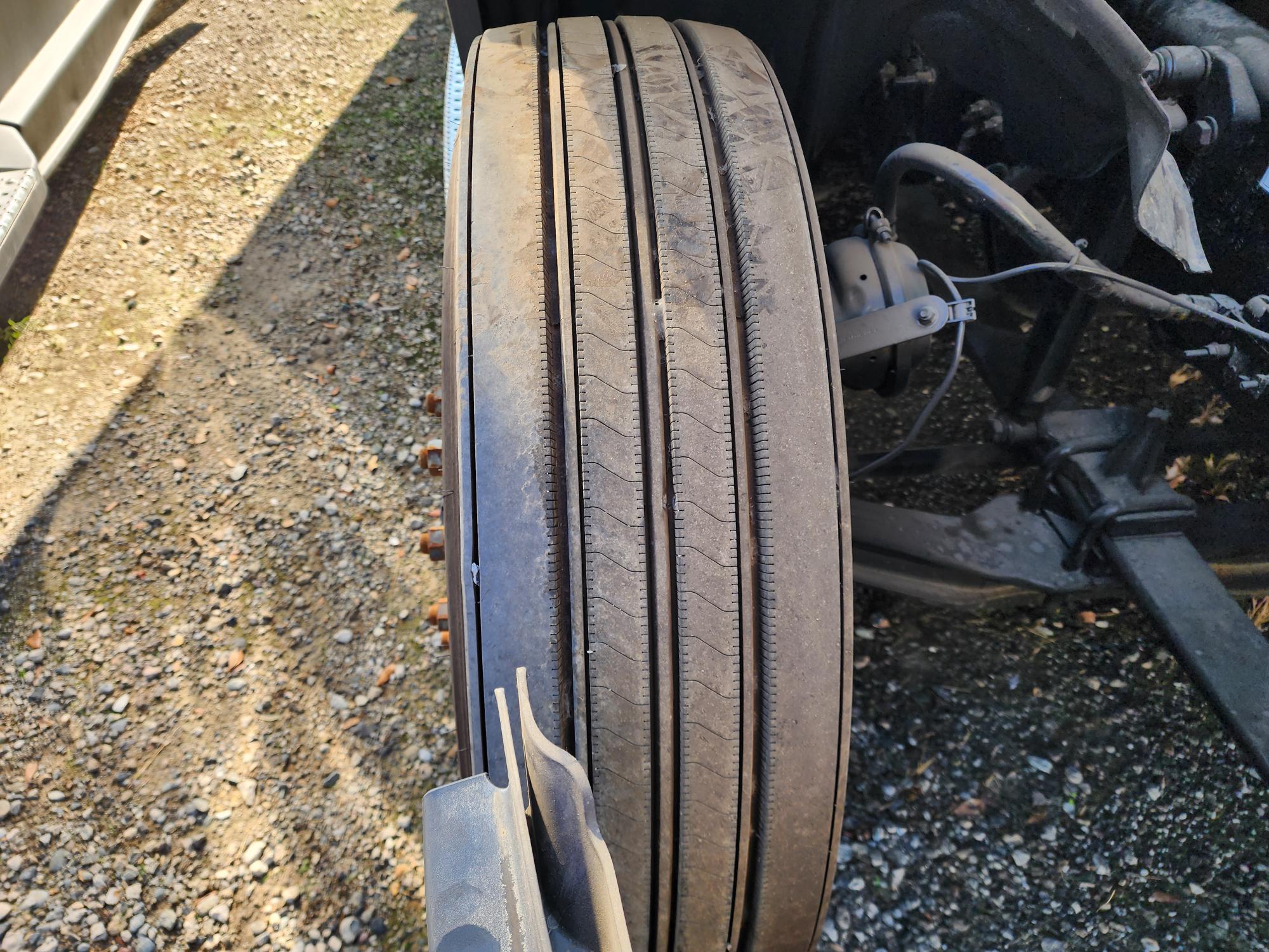 2023 FREIGHTLINER CASCADIA 126SLP - image 11