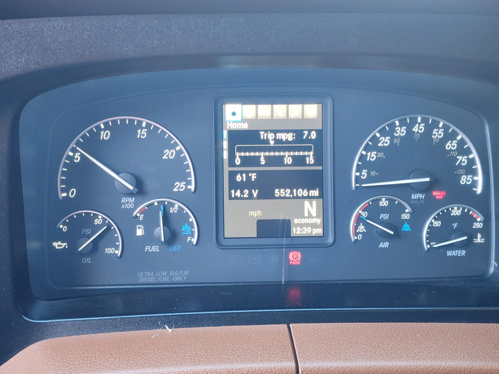 2020 FREIGHTLINER CASCADIA 126SLP - image 14