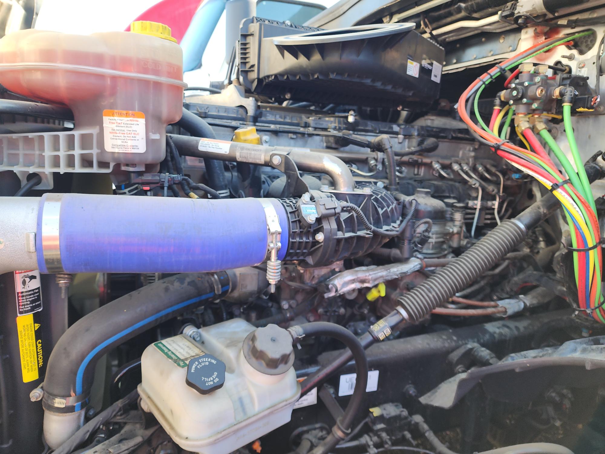 2021 FREIGHTLINER CASCADIA 126SLP - image 10