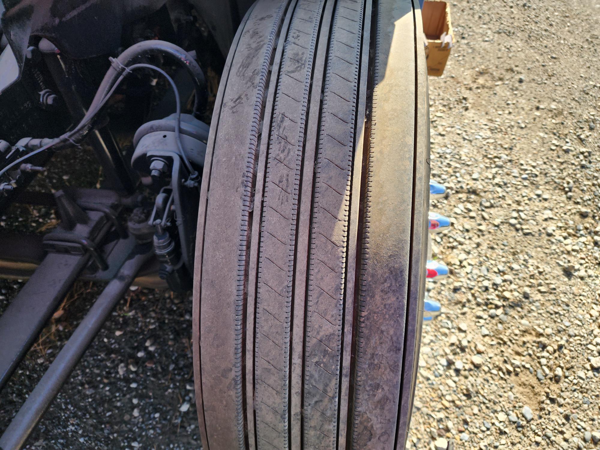 2021 FREIGHTLINER CASCADIA 126SLP - image 12