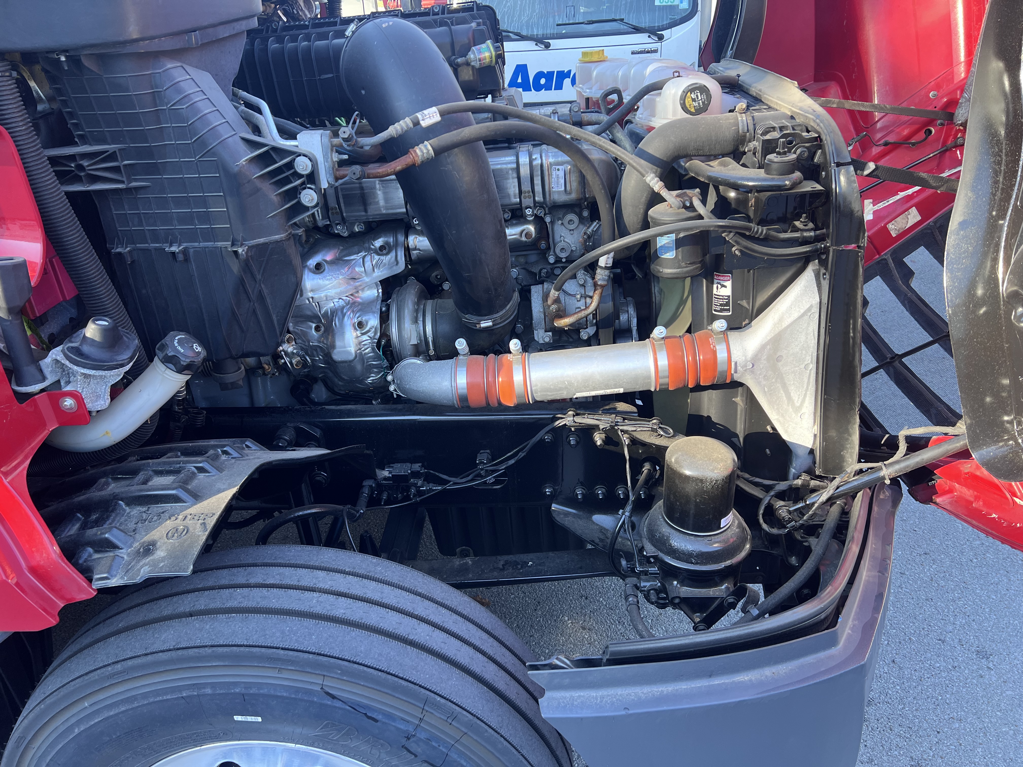 2020 FREIGHTLINER CASCADIA 126SLP - image 10