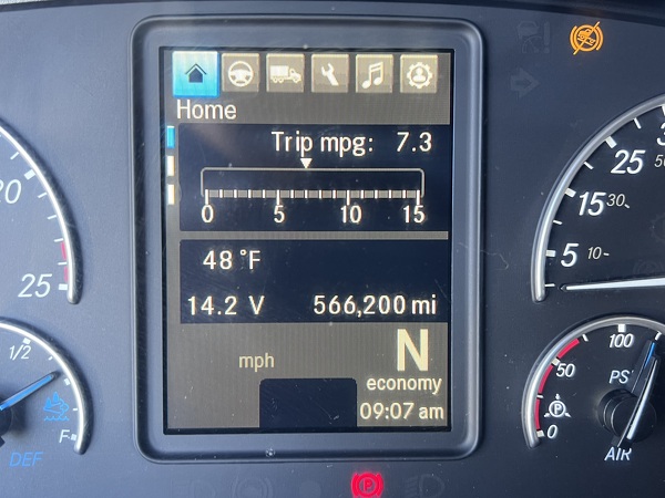 FREIGHTLINER CASCADIA 126SLP 2020