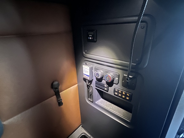 FREIGHTLINER CASCADIA 126SLP 2020