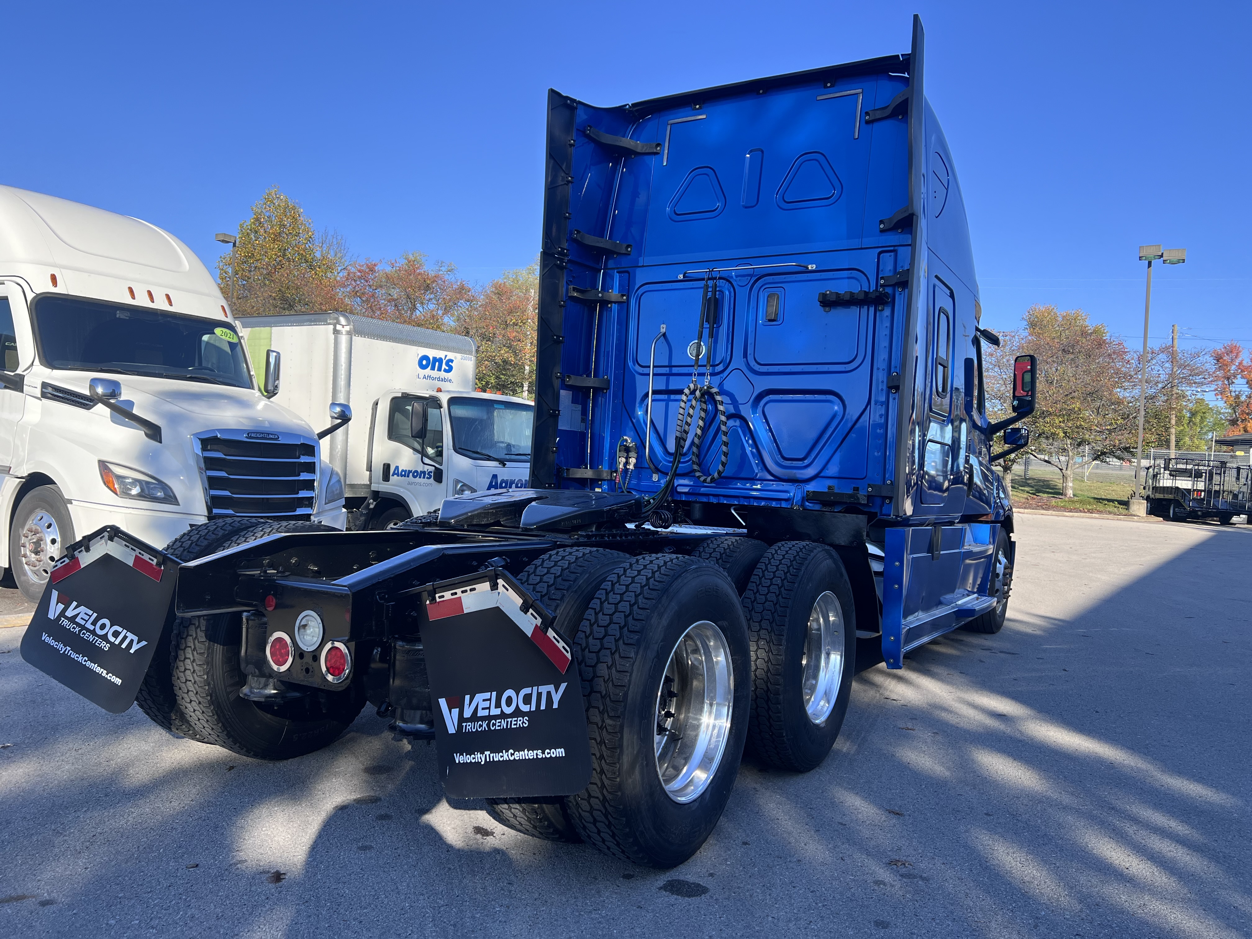 2020 FREIGHTLINER CASCADIA 126SLP - image 6