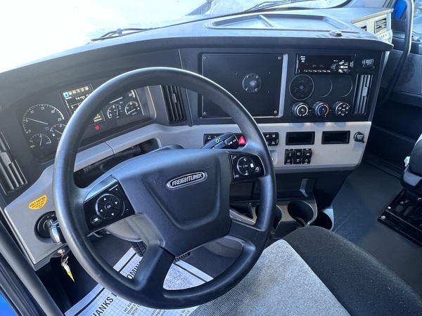 FREIGHTLINER CASCADIA 126SLP 2020