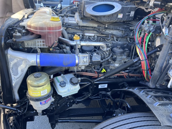 FREIGHTLINER CASCADIA 126SLP 2021