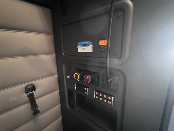 FREIGHTLINER CASCADIA 126SLP 2021