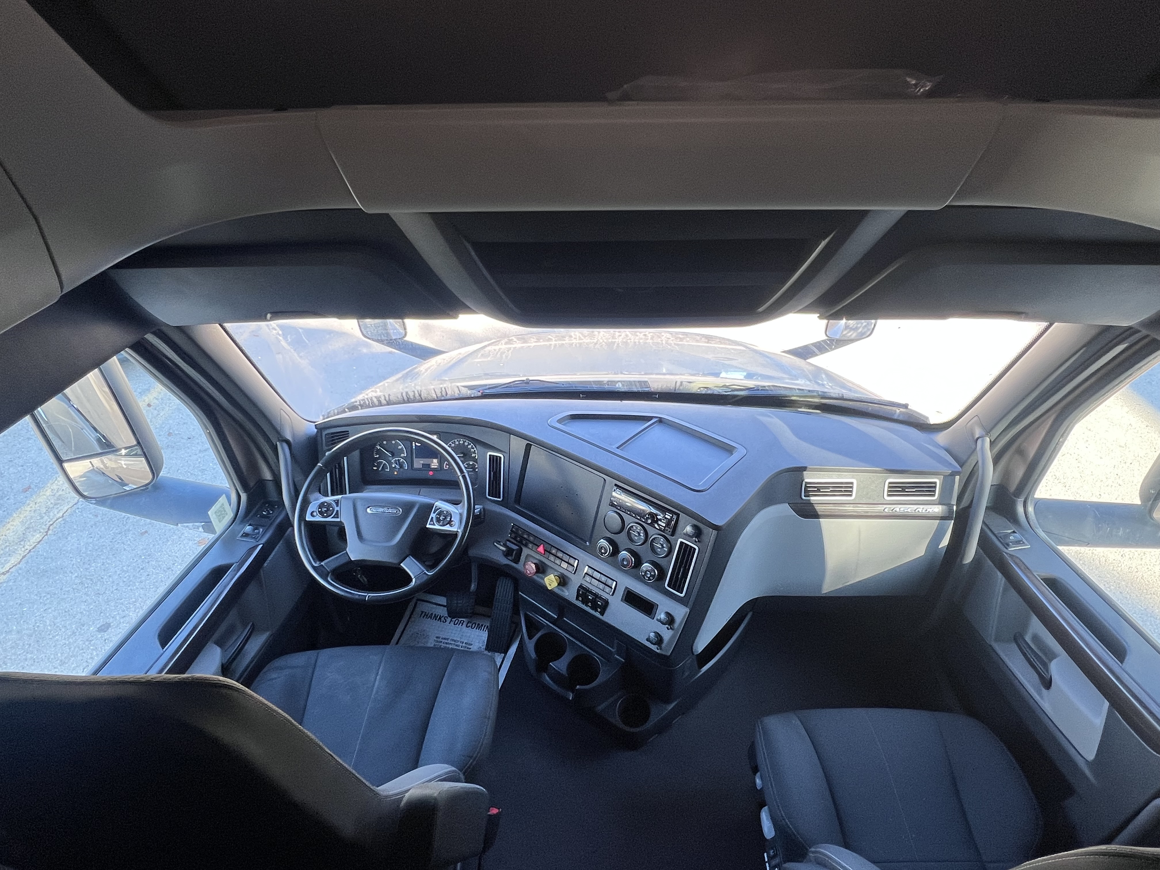 2021 FREIGHTLINER CASCADIA 126SLP - image 23