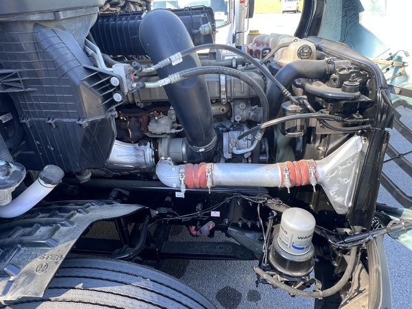 FREIGHTLINER CASCADIA 126SLP 2021