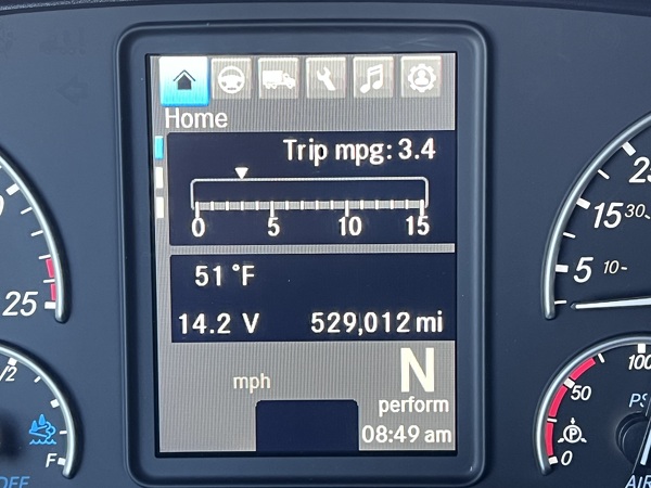 FREIGHTLINER CASCADIA 126SLP 2021