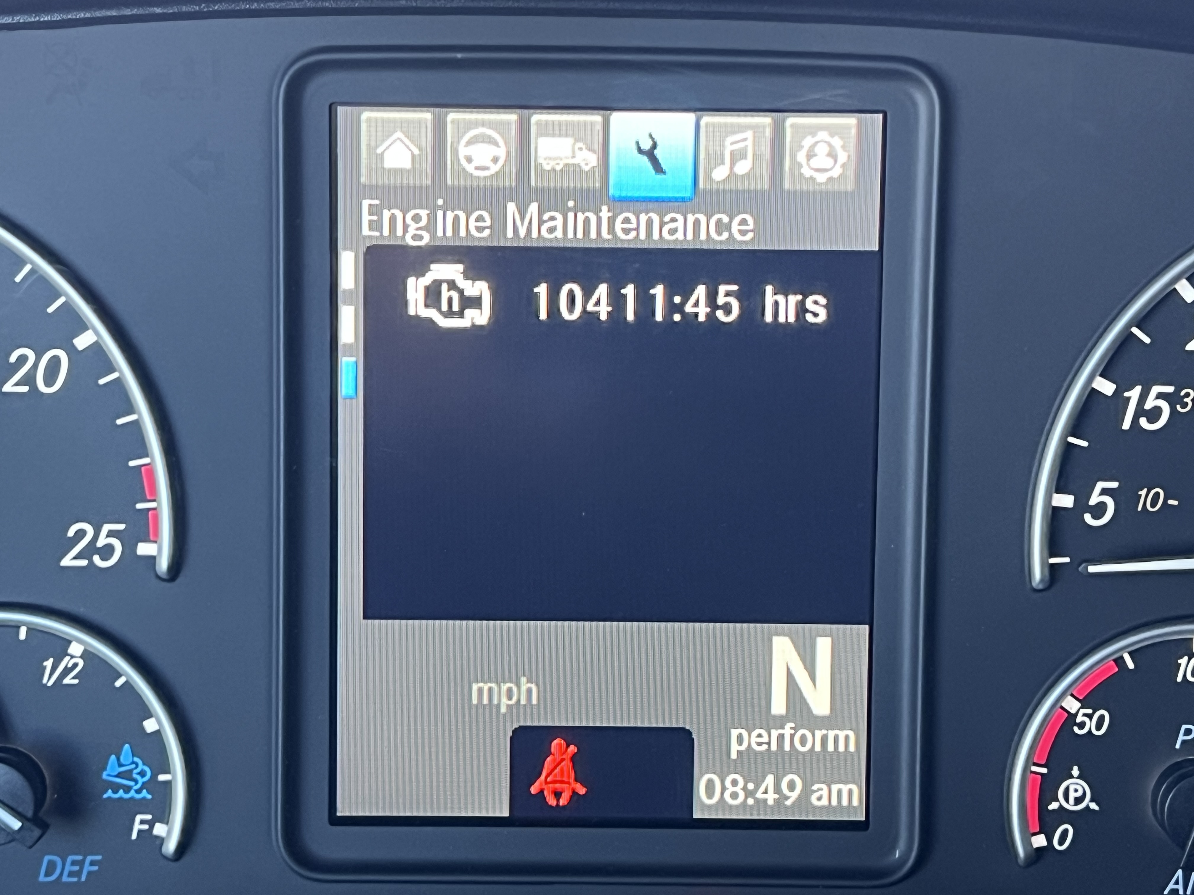 2021 FREIGHTLINER CASCADIA 126SLP - image 18