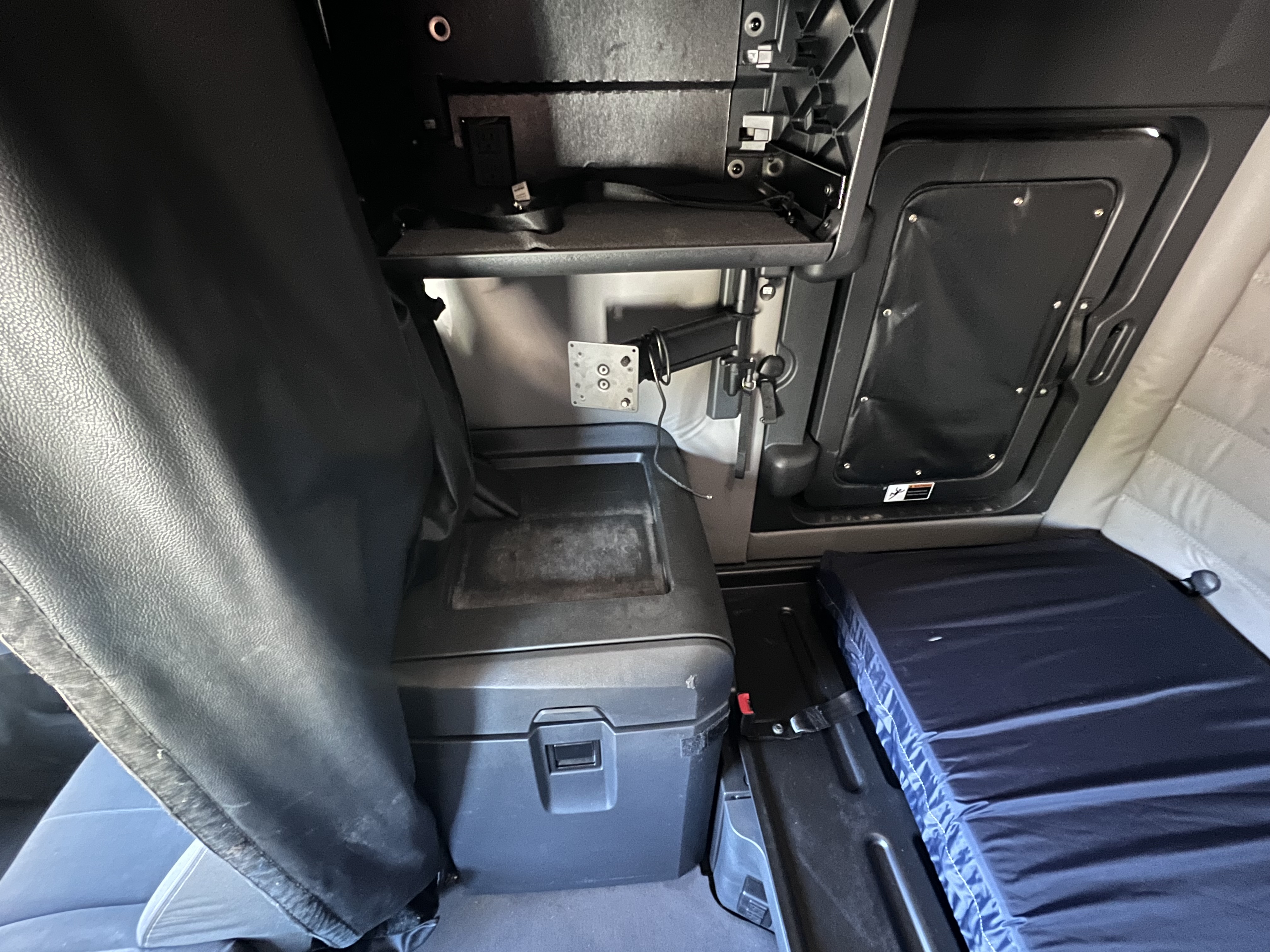 2021 FREIGHTLINER CASCADIA 126SLP - image 22