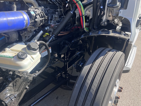 FREIGHTLINER CASCADIA 126SLP 2023