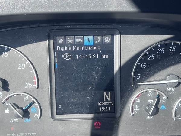 FREIGHTLINER CASCADIA 126SLP 2023