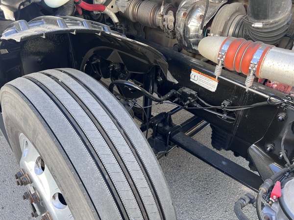 FREIGHTLINER CASCADIA 126SLP 2023