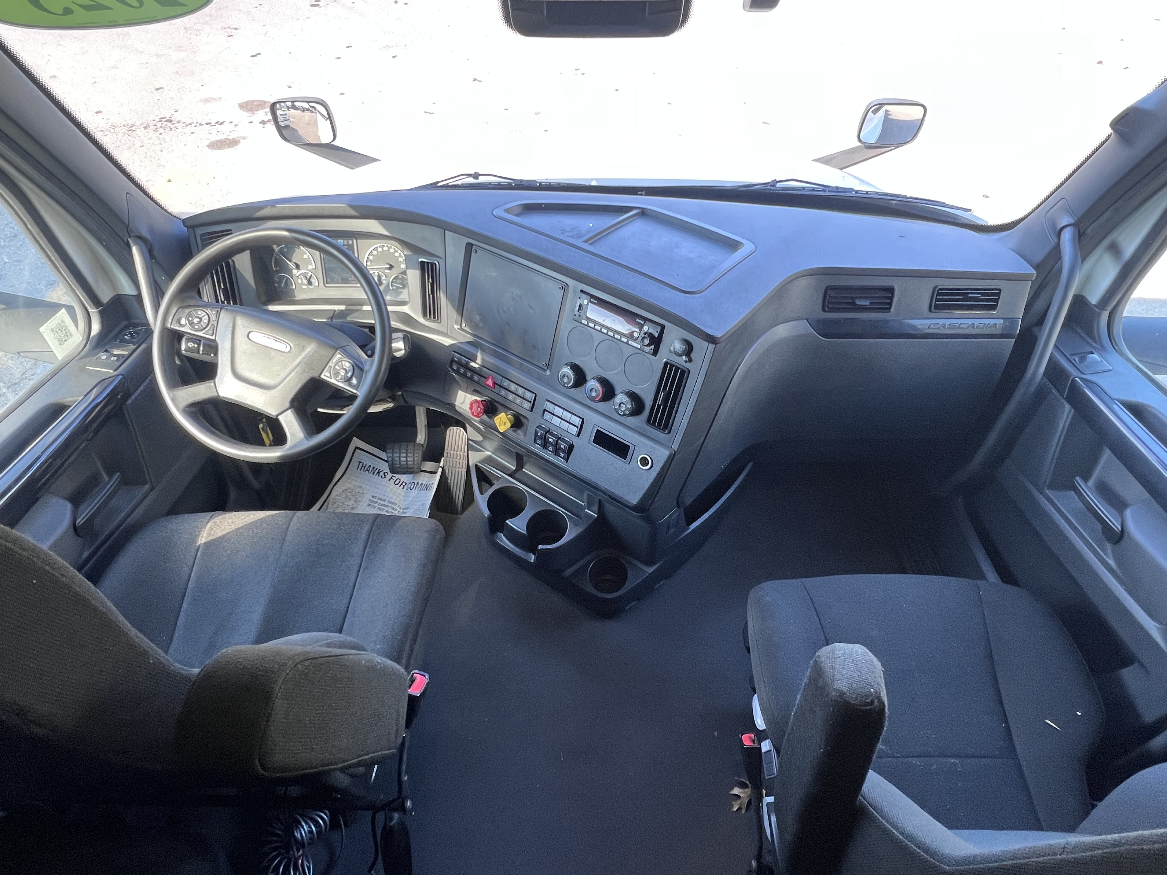 2023 FREIGHTLINER CASCADIA 126SLP - image 24