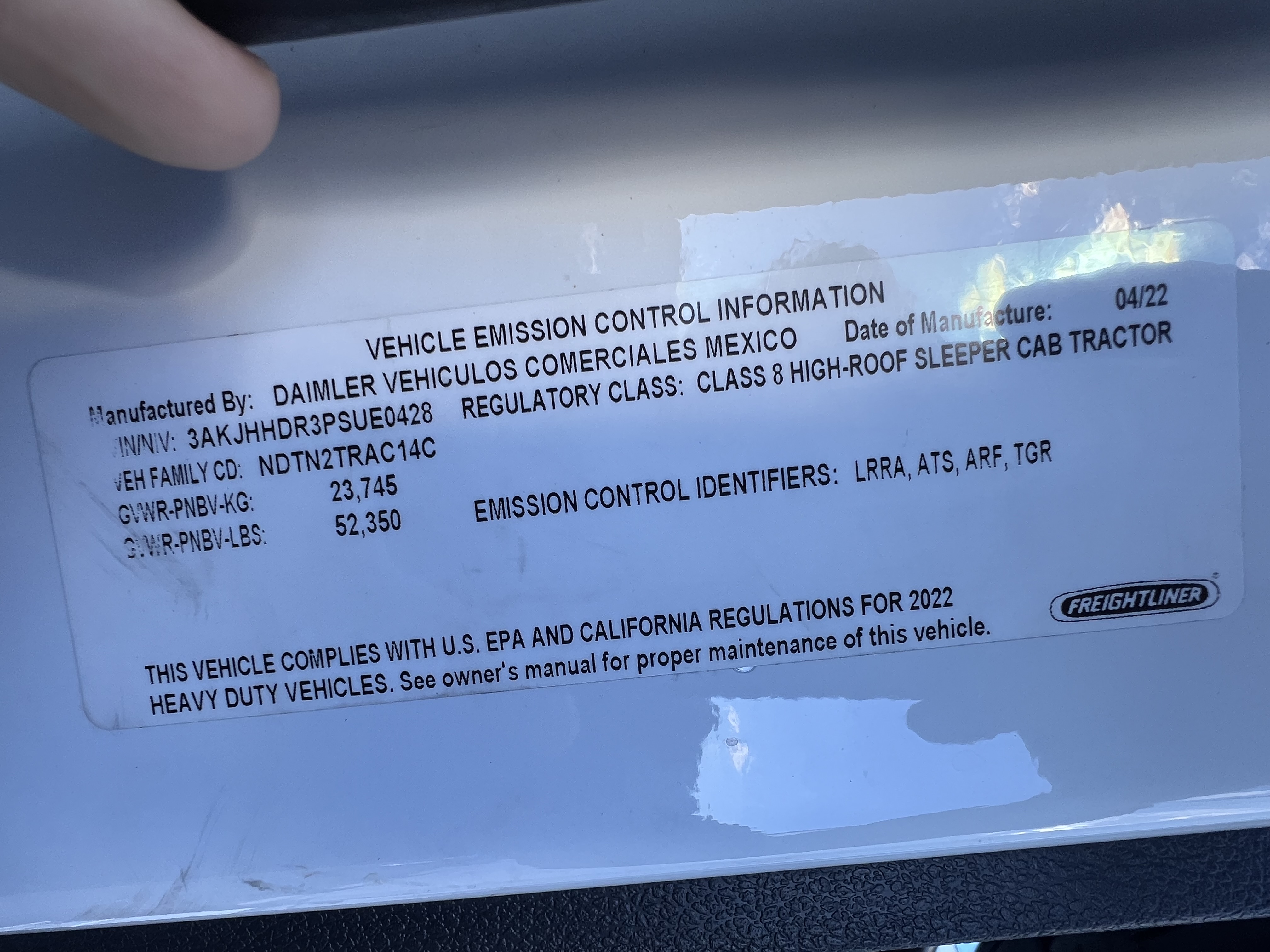 2023 FREIGHTLINER CASCADIA 126SLP - image 26