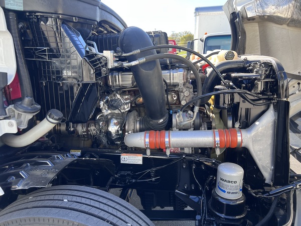 FREIGHTLINER CASCADIA 126SLP 2022