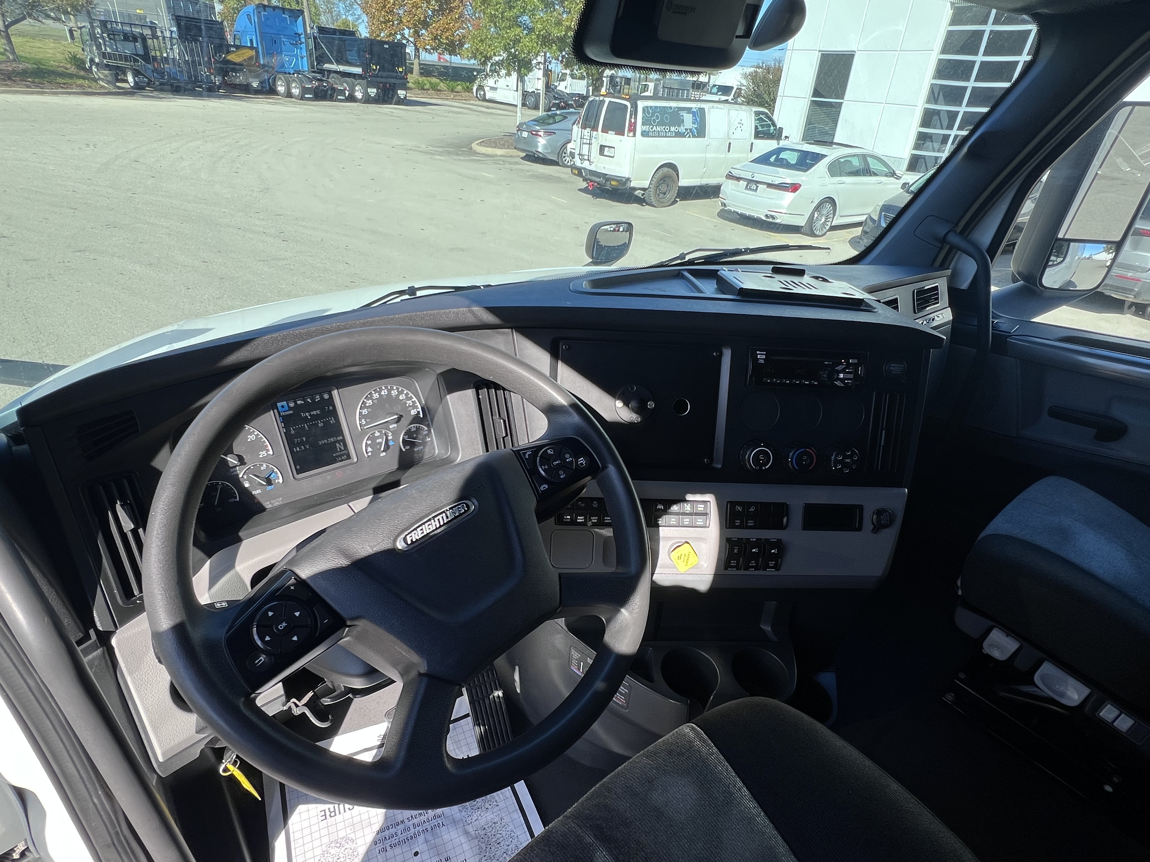 2022 FREIGHTLINER CASCADIA 126SLP - image 16