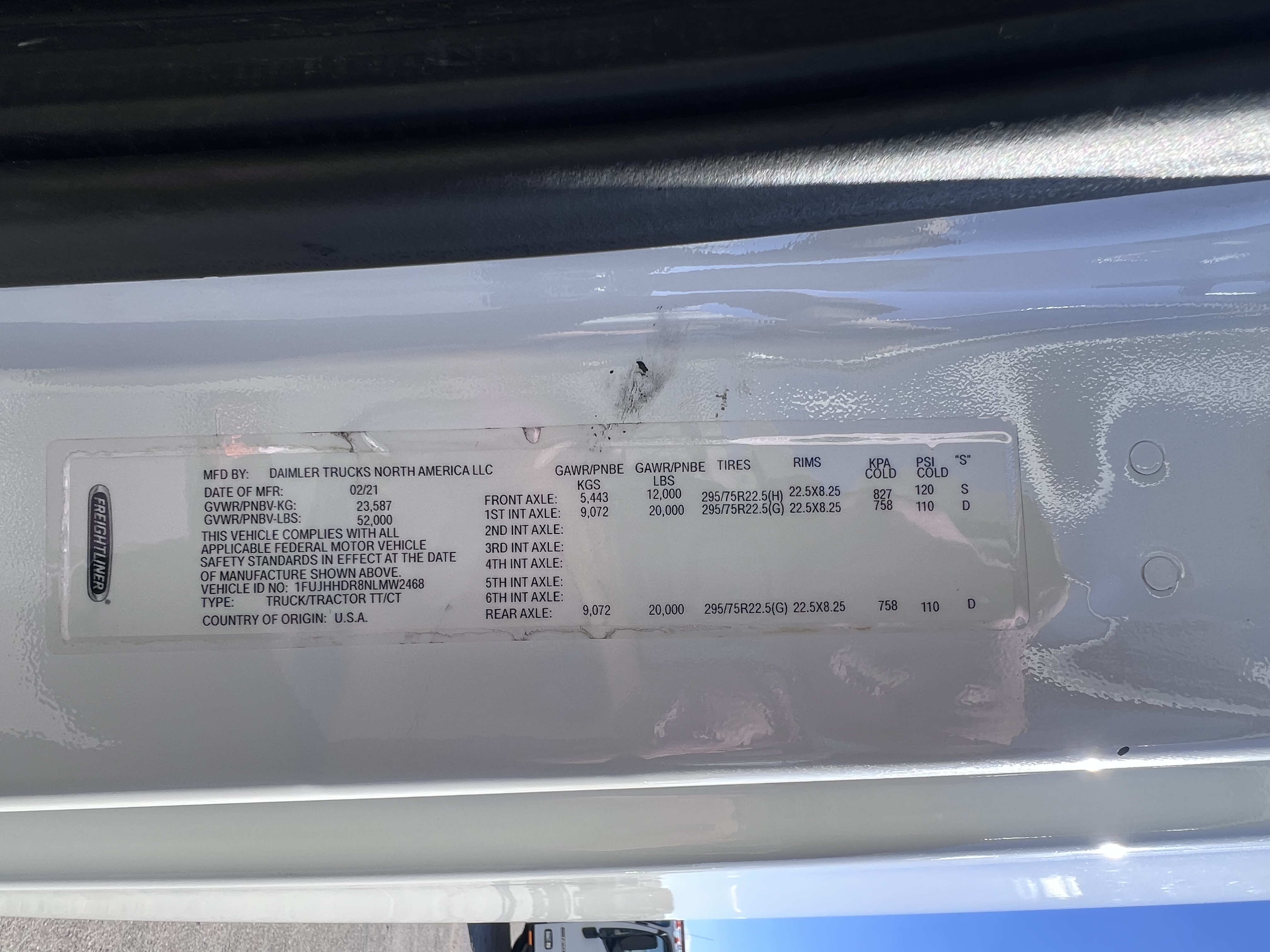 2022 FREIGHTLINER CASCADIA 126SLP - image 26