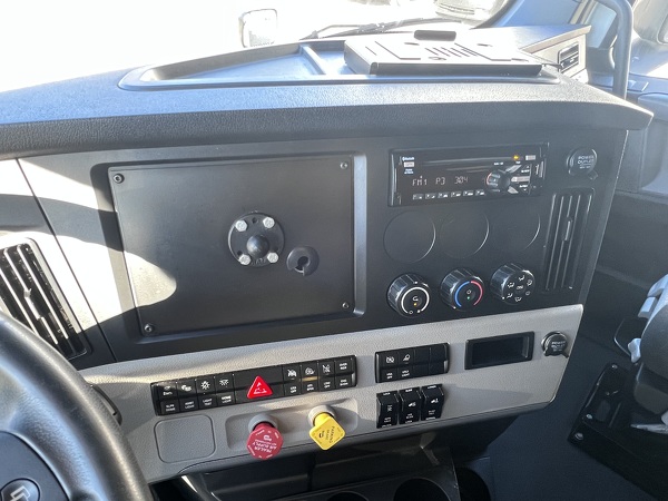 FREIGHTLINER CASCADIA 126SLP 2022