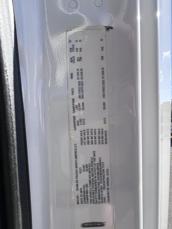 FREIGHTLINER CASCADIA 126SLP 2022