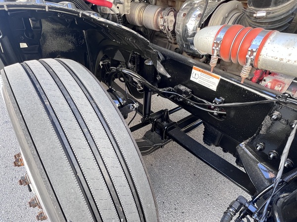 FREIGHTLINER CASCADIA 126SLP 2023