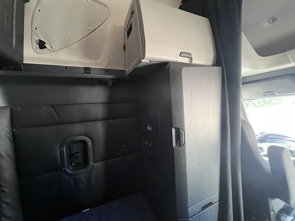 FREIGHTLINER CASCADIA 126SLP 2023