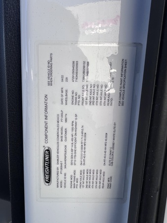 FREIGHTLINER CASCADIA 126SLP 2023