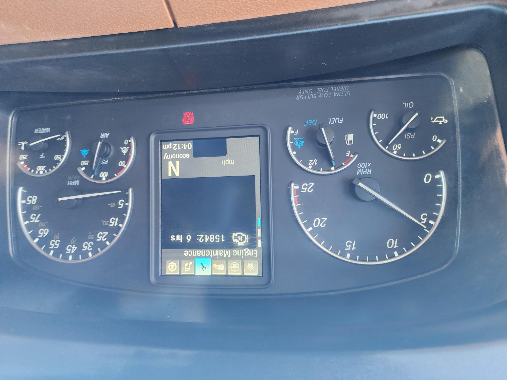 2020 FREIGHTLINER CASCADIA 126SLP - image 17