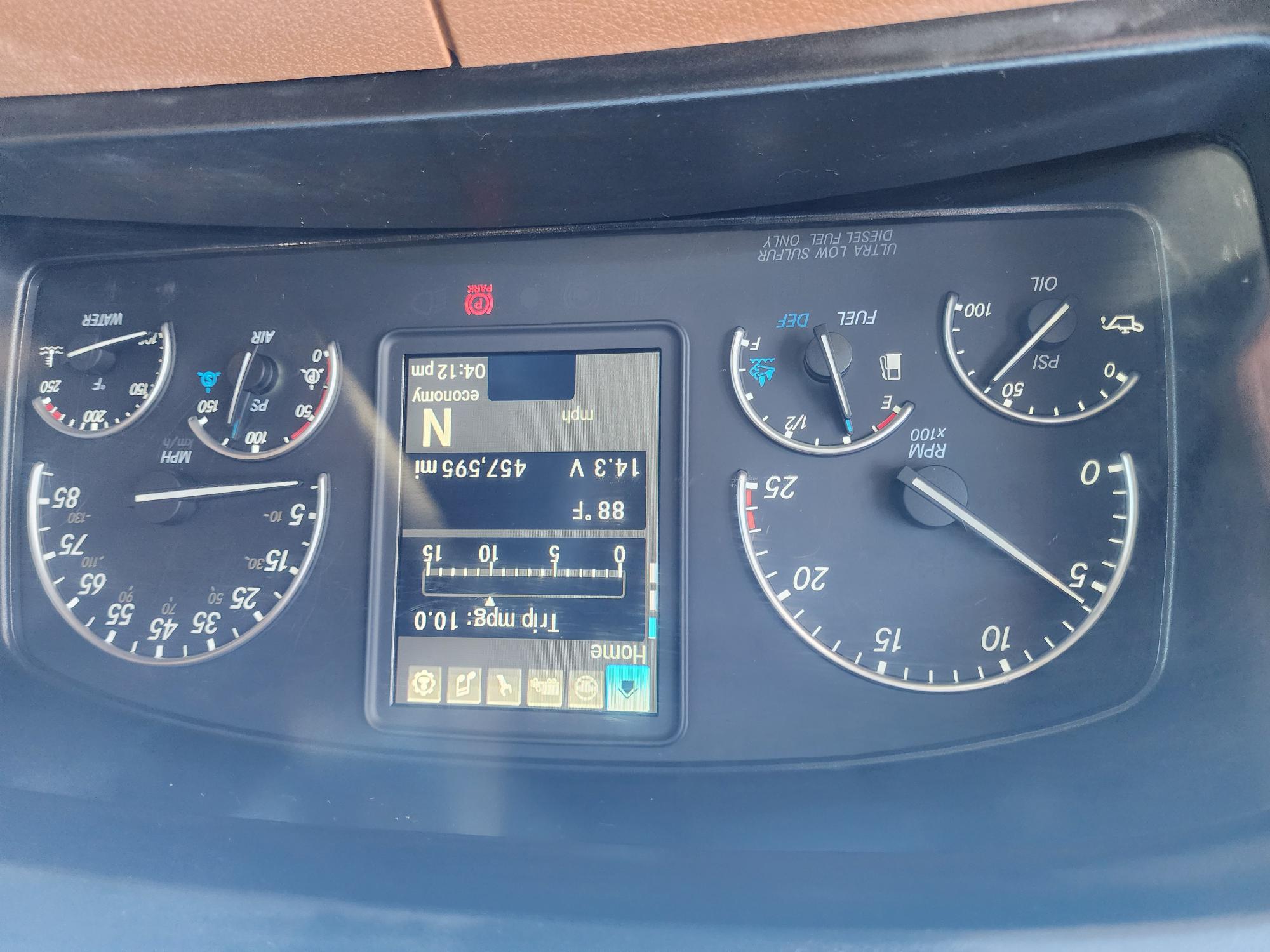 2020 FREIGHTLINER CASCADIA 126SLP - image 18