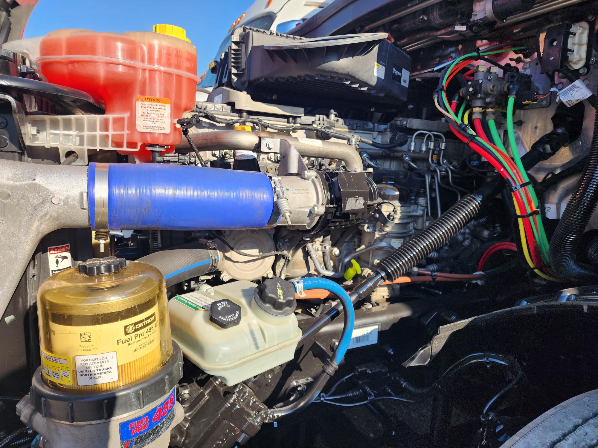 2020 FREIGHTLINER CASCADIA 126SLP - image 13