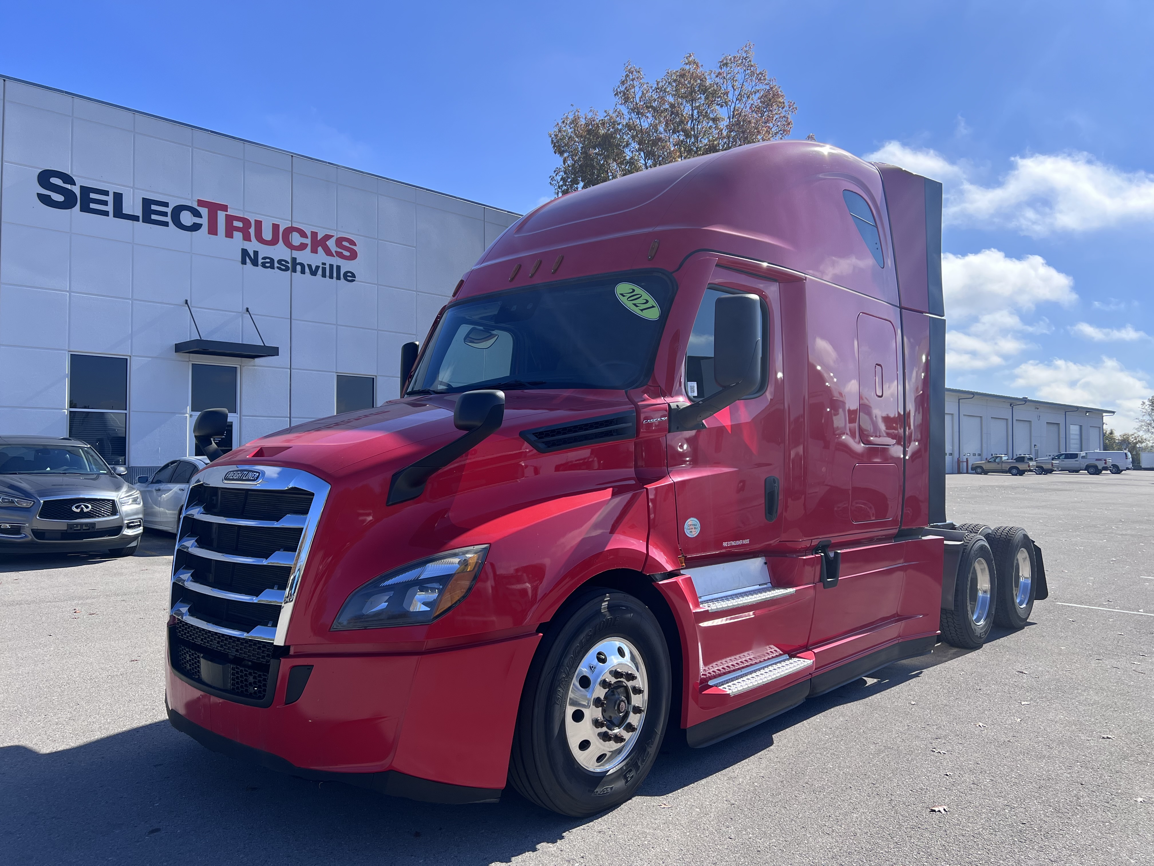 2021 FREIGHTLINER CASCADIA 126SLP - image 1