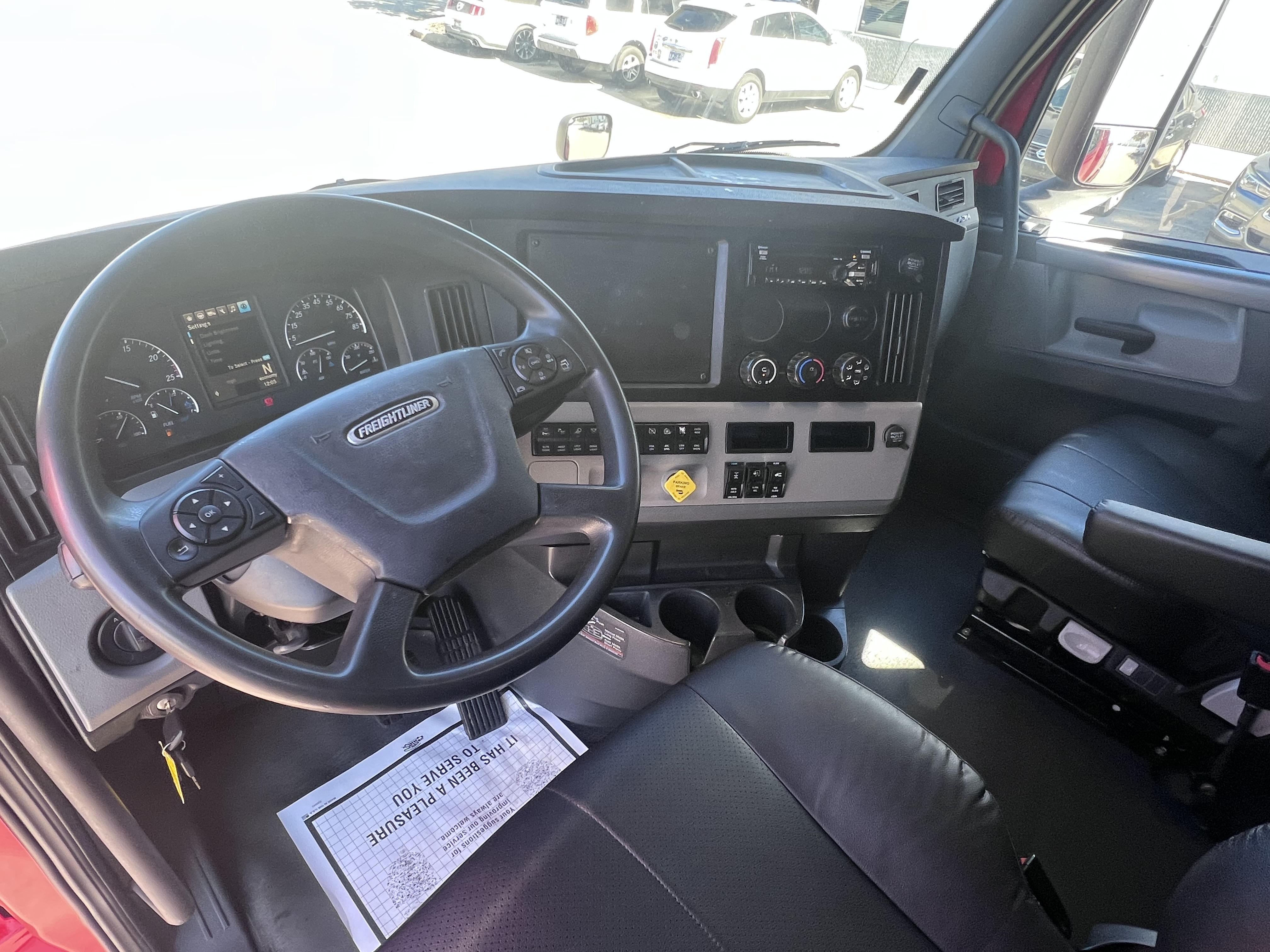2021 FREIGHTLINER CASCADIA 126SLP - image 16
