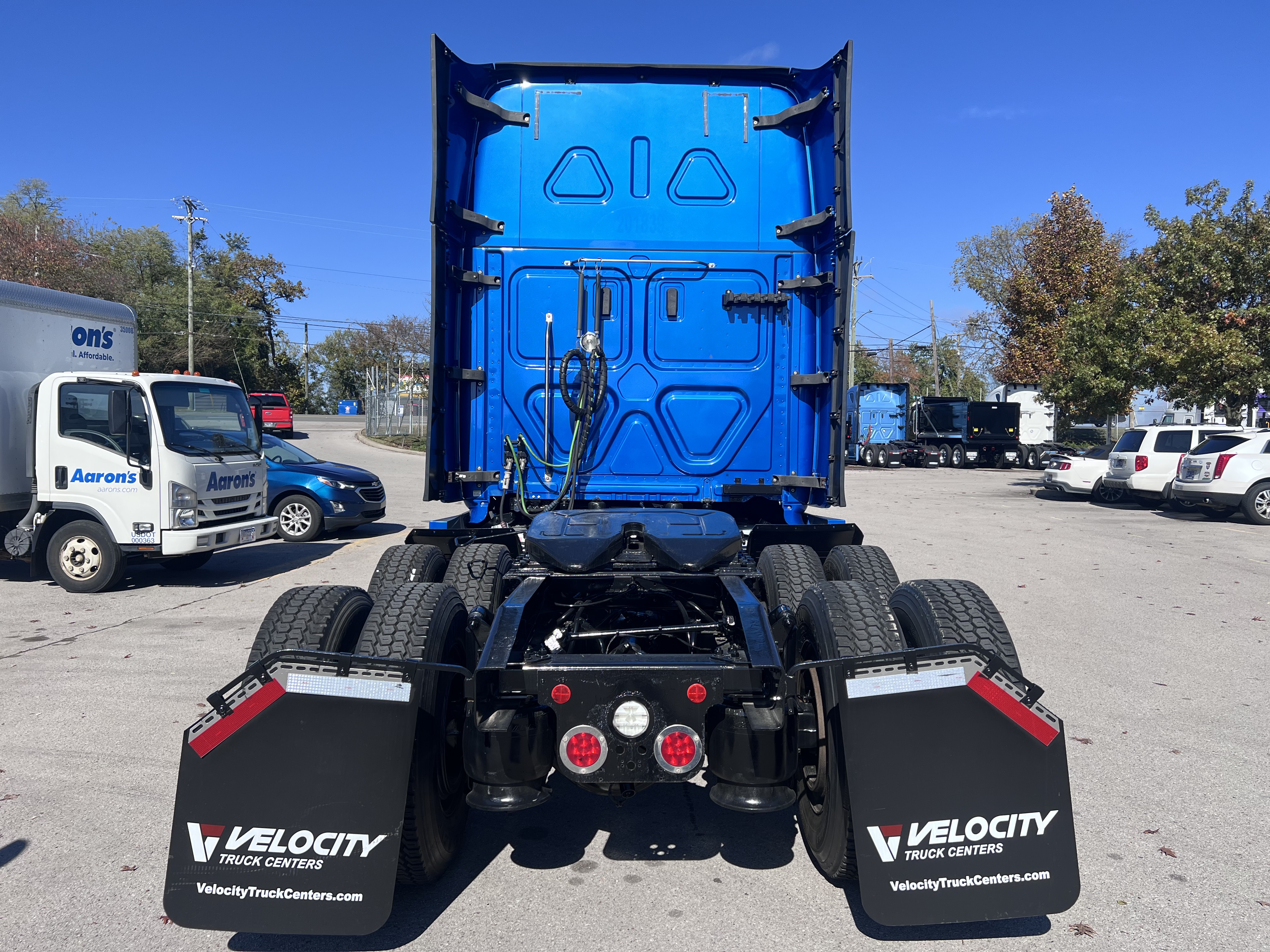 2020 FREIGHTLINER CASCADIA 126SLP - image 5