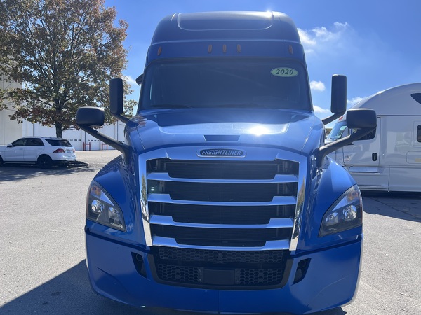 FREIGHTLINER CASCADIA 126SLP 2020