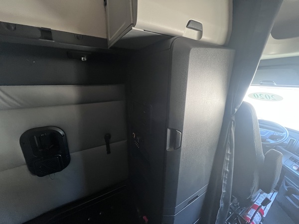 FREIGHTLINER CASCADIA 126SLP 2020