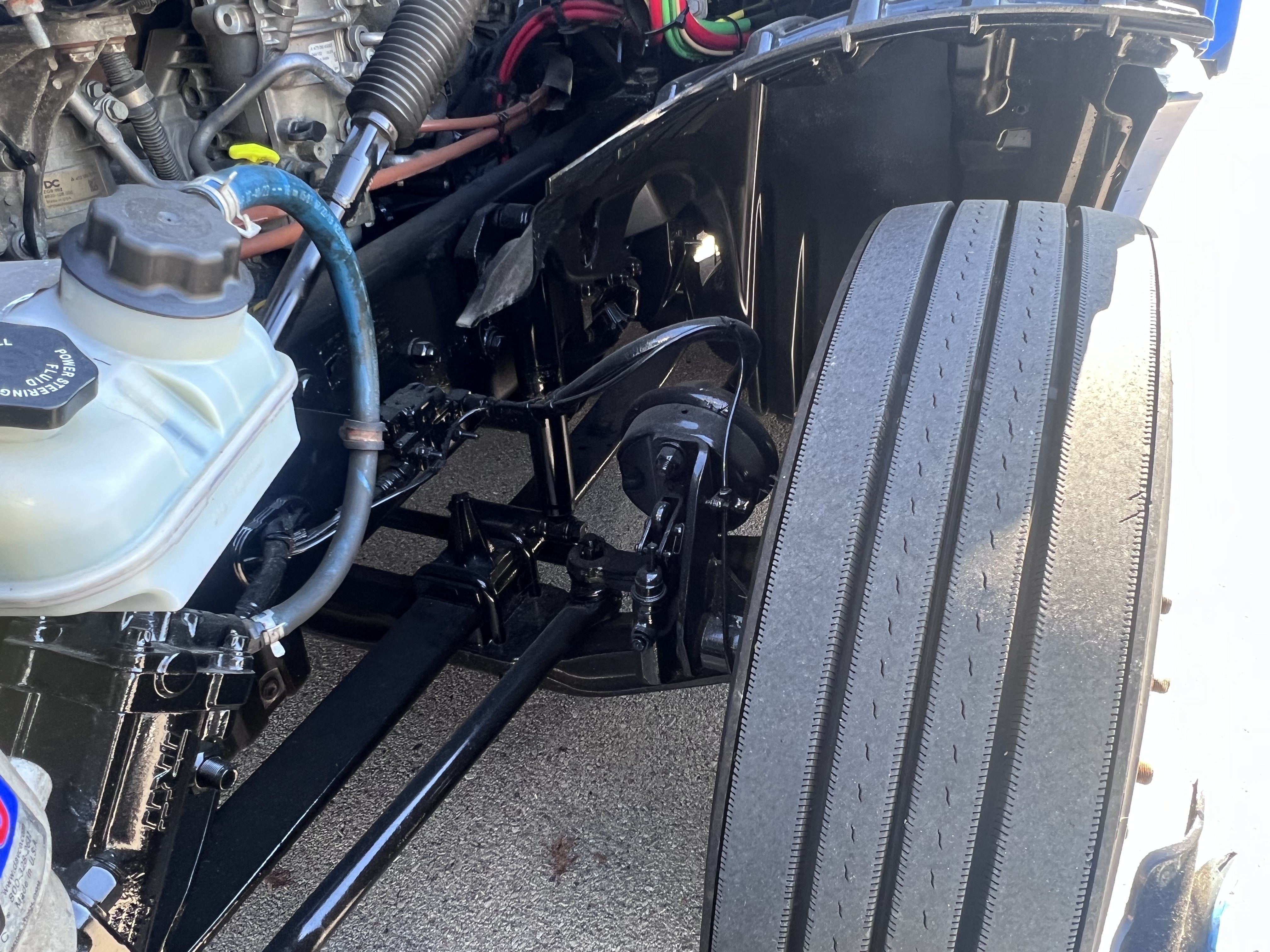 2020 FREIGHTLINER CASCADIA 126SLP - image 13