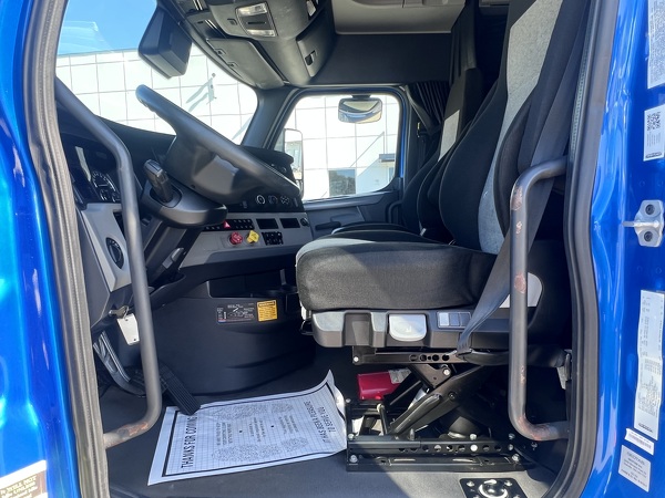 FREIGHTLINER CASCADIA 126SLP 2020