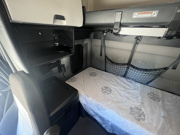 FREIGHTLINER CASCADIA 126SLP 2020