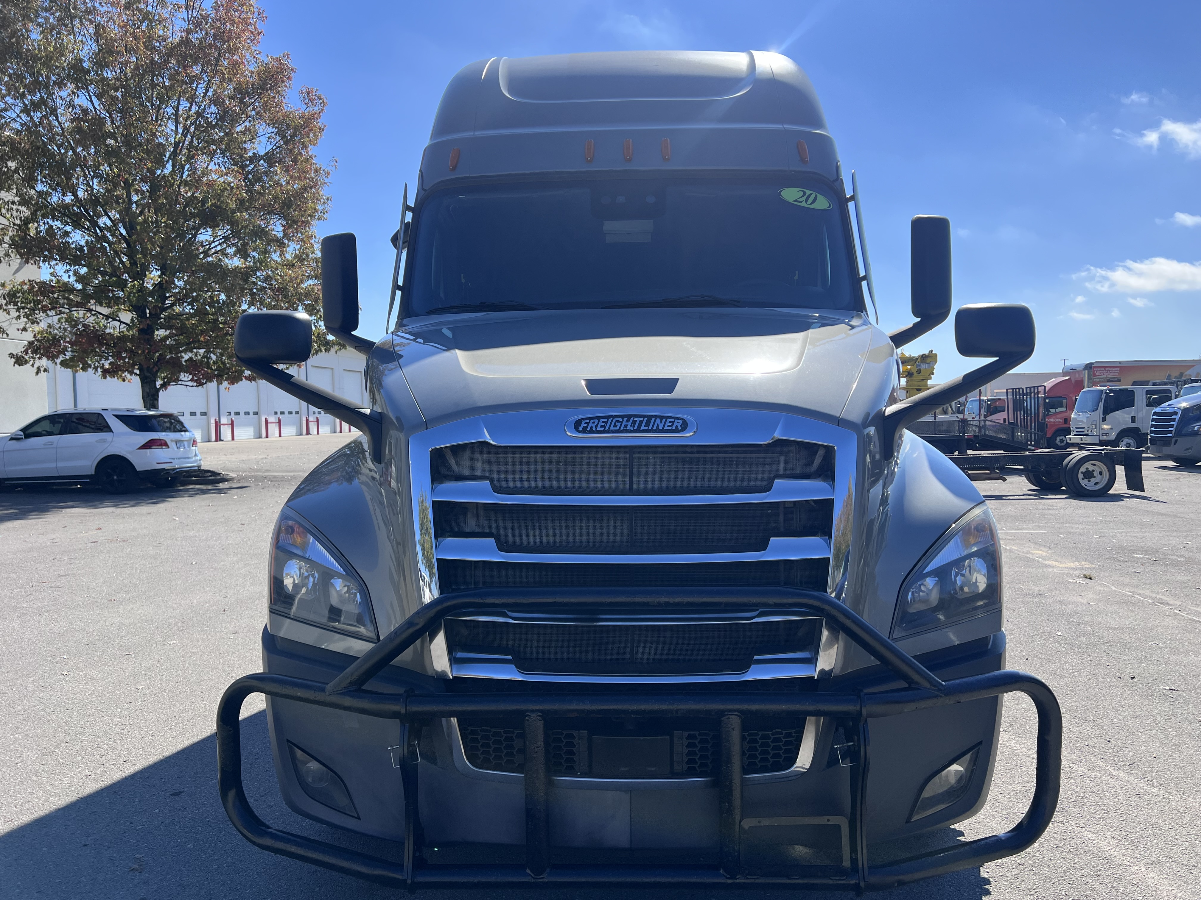 2020 FREIGHTLINER CASCADIA 126SLP - image 9