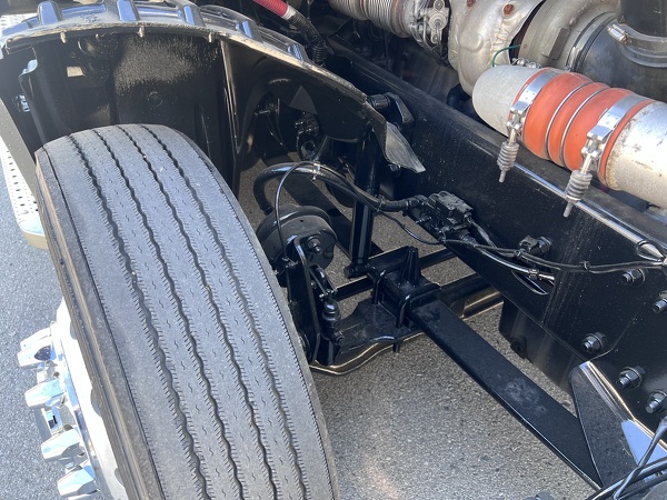 FREIGHTLINER CASCADIA 126SLP 2020