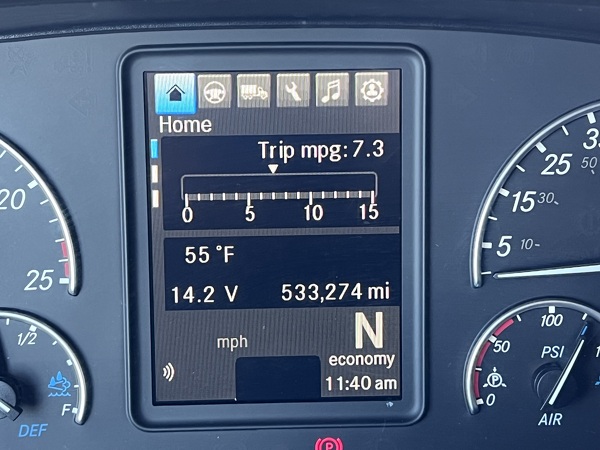 FREIGHTLINER CASCADIA 126SLP 2020