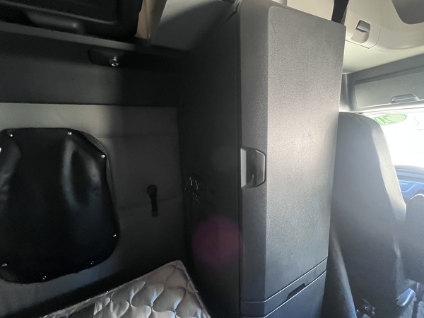 FREIGHTLINER CASCADIA 126SLP 2020