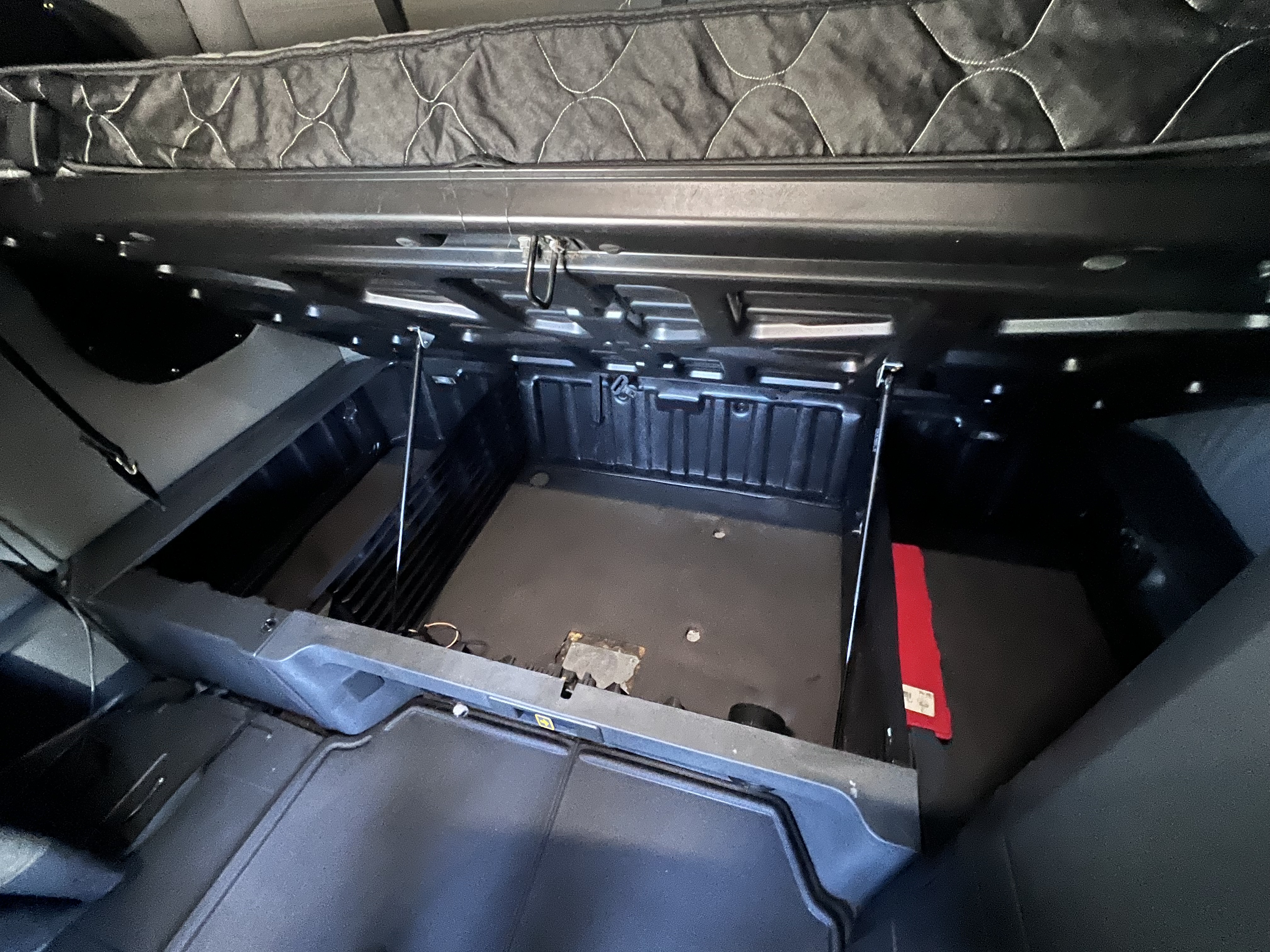 2020 FREIGHTLINER CASCADIA 126SLP - image 24