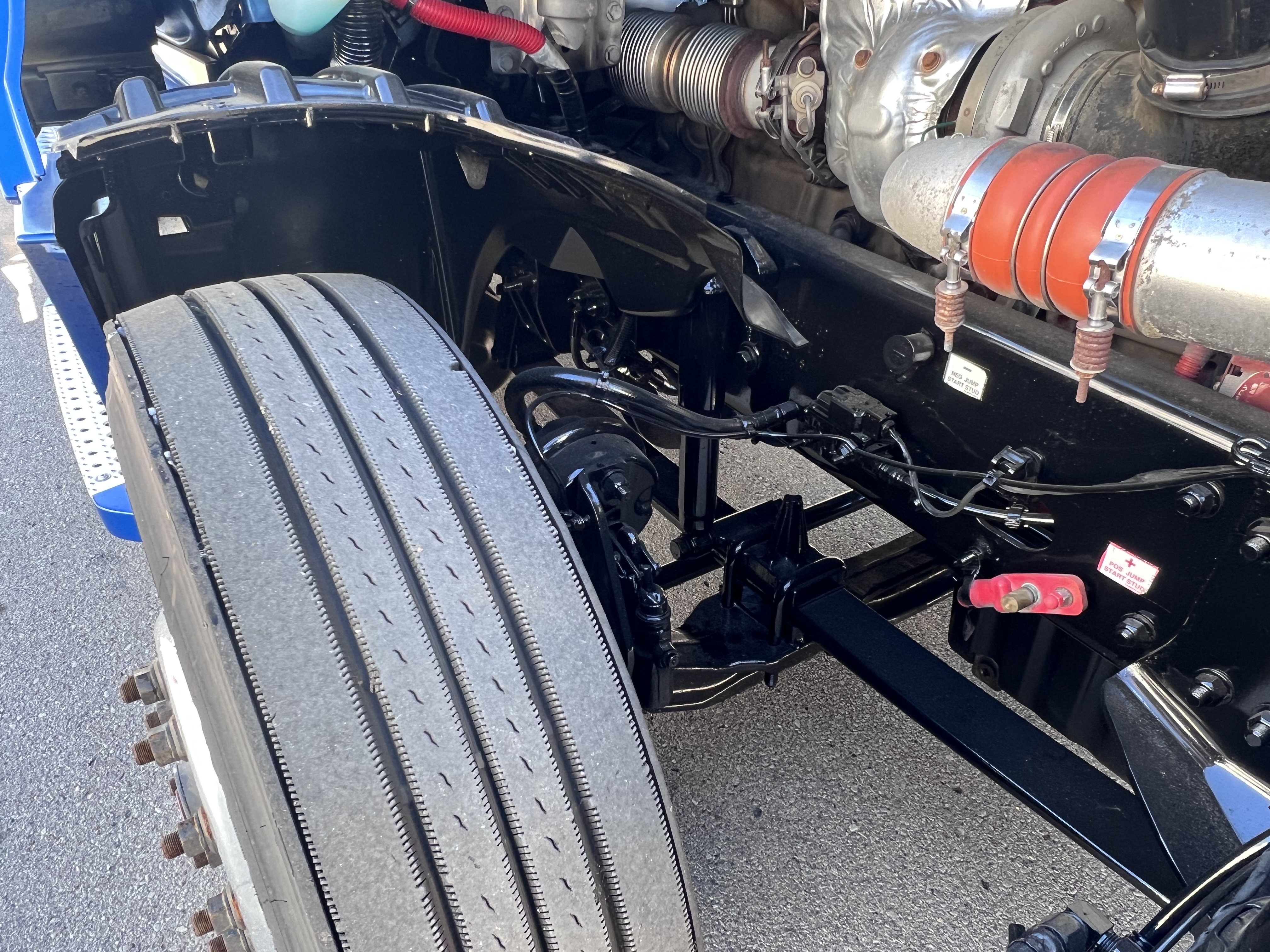 2020 FREIGHTLINER CASCADIA 126SLP - image 11