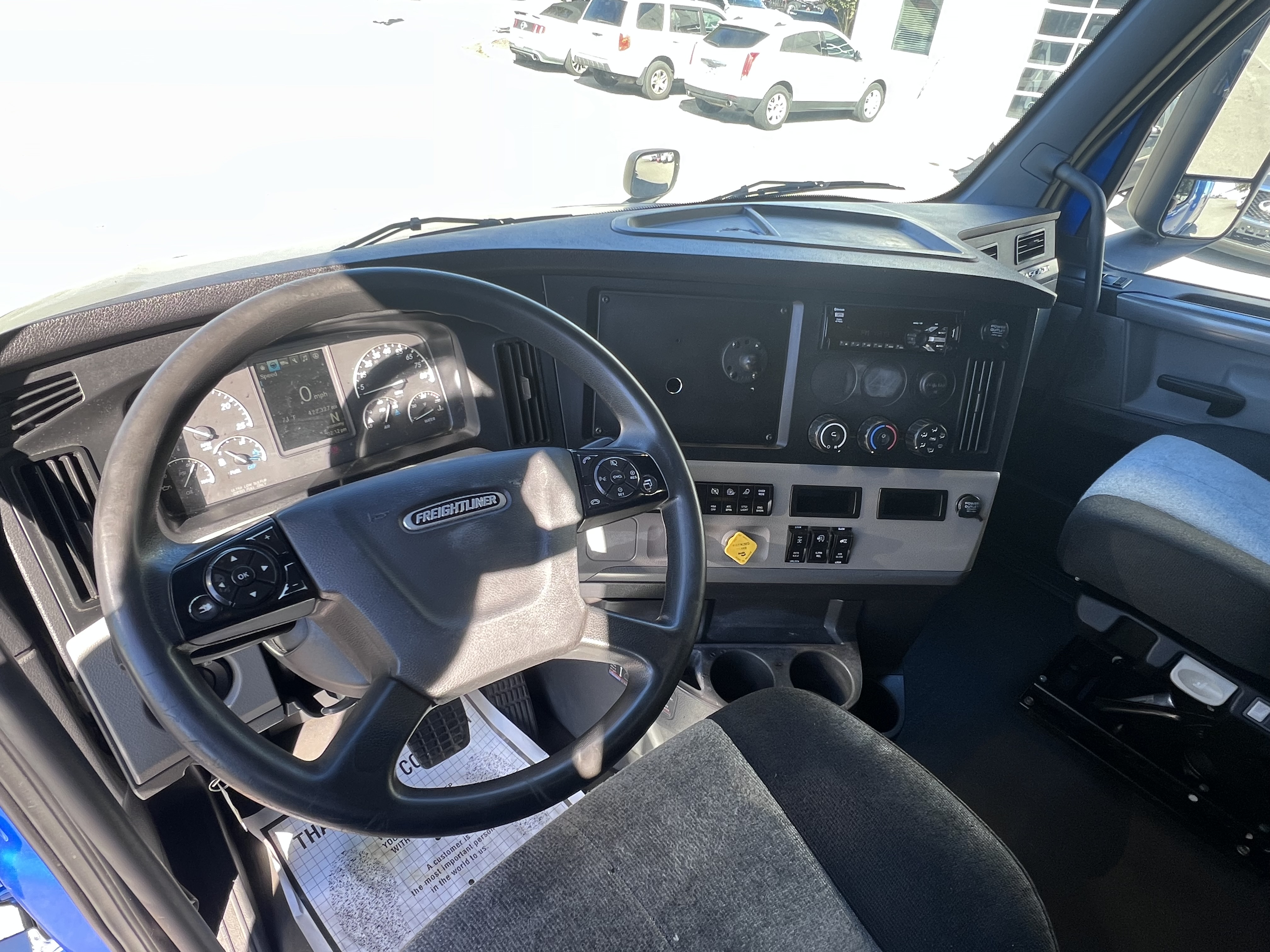 2020 FREIGHTLINER CASCADIA 126SLP - image 17