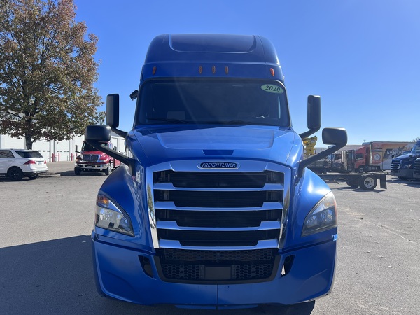 FREIGHTLINER CASCADIA 126SLP 2020