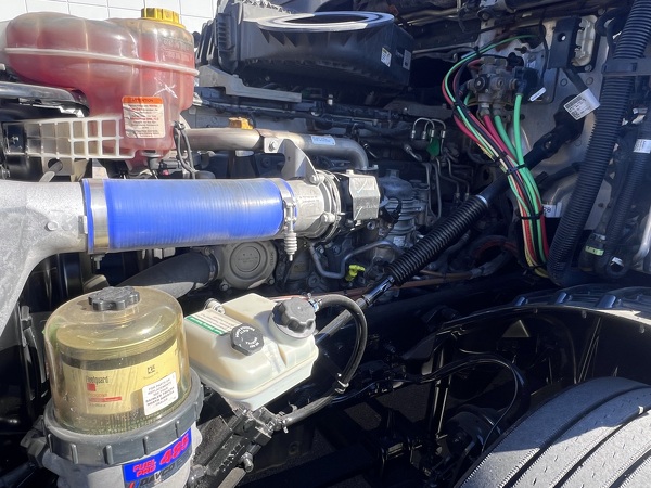 FREIGHTLINER CASCADIA 126SLP 2020